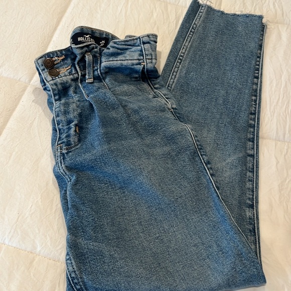 Jeans - Picture 3 of 4